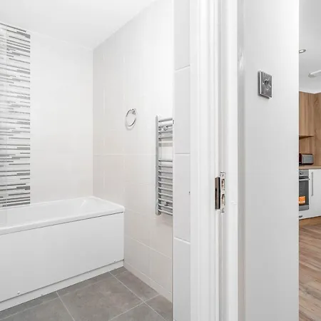 Haus - Brand New Luxury - Centre - Exceptional *
